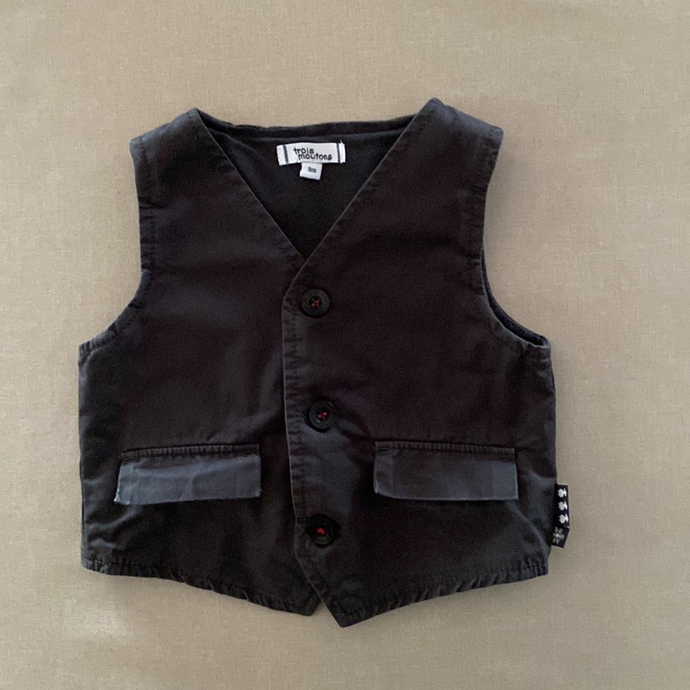Trois Moutons Gray V-Neck Vest 9 Months